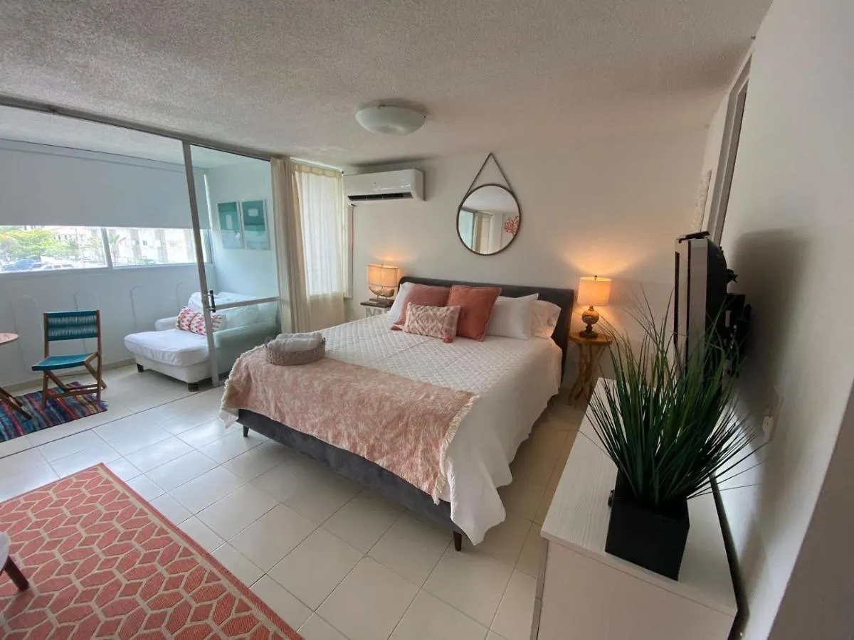 KASA Los Corales Studio for 2 POOL BEACH PARKING San Juan Puerto Rico